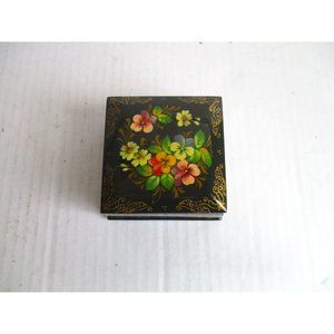 *Vintage Russian Lacquer Box Handpainted and Signed